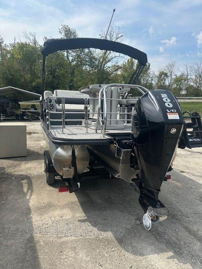 2025 Sylvan X3 DLZ Bar