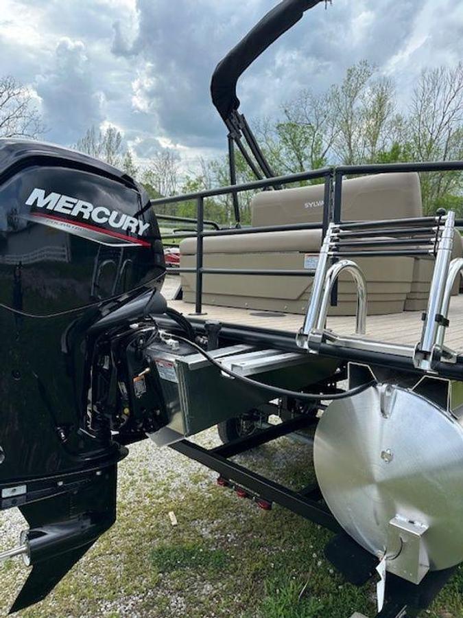 2025 Sylvan 822 CLZ DH