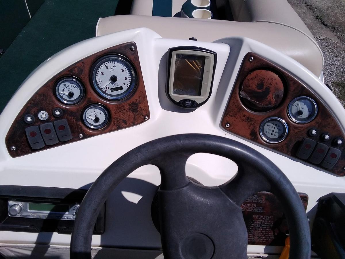 Used 2003 Playbuoy Windjammer 2223 SE