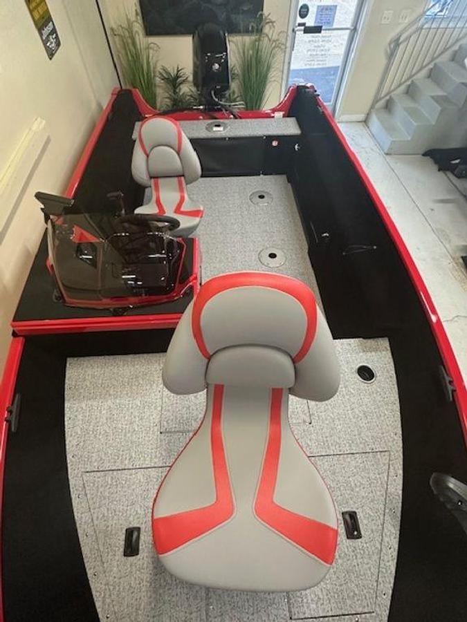 2026 Smoker Craft Lazer 161