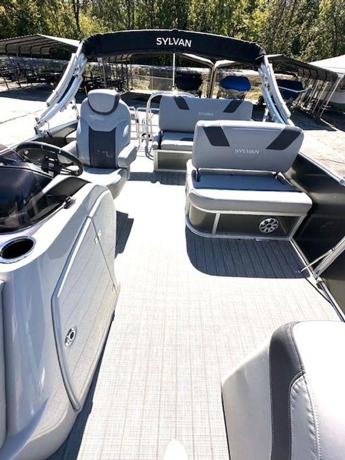 Used 2020 Sylvan L-1 DLZ