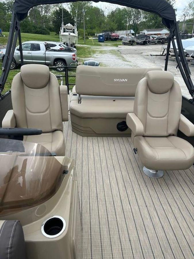 2025 Sylvan 822 CLZ DH