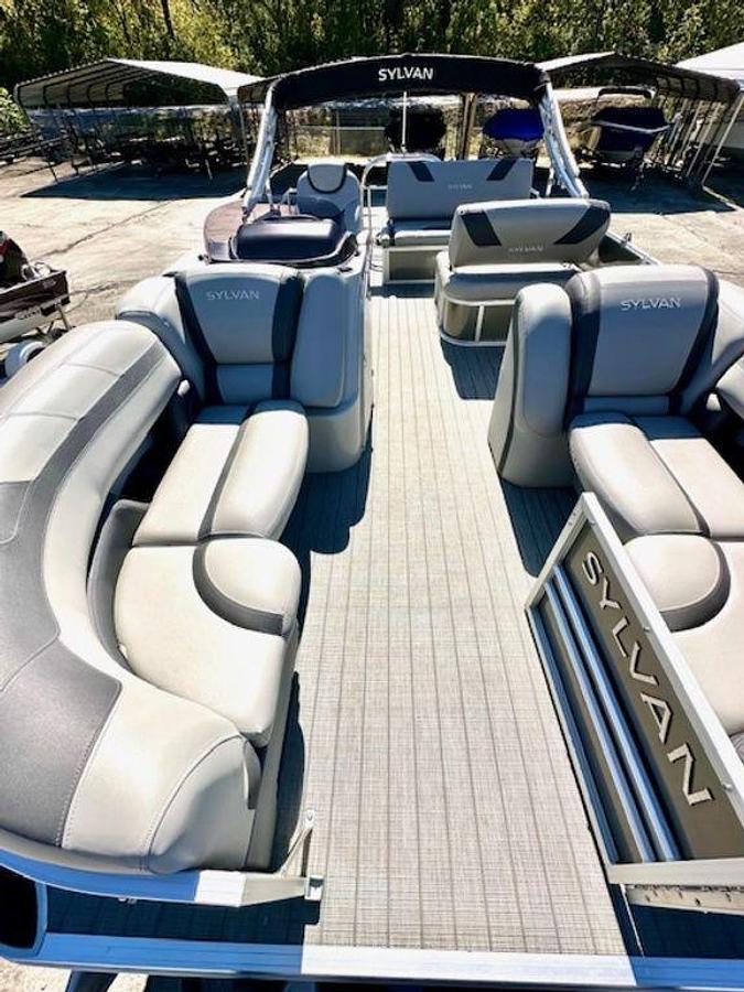 Used 2020 Sylvan L-1 DLZ