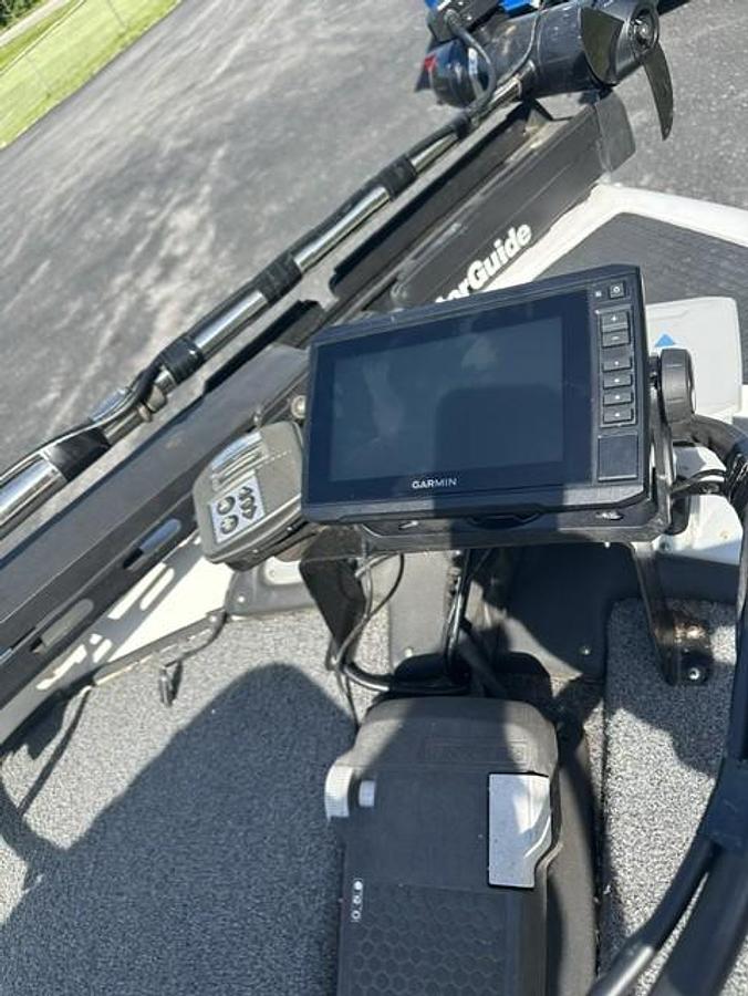 Used 2005 NITRO NX882SC