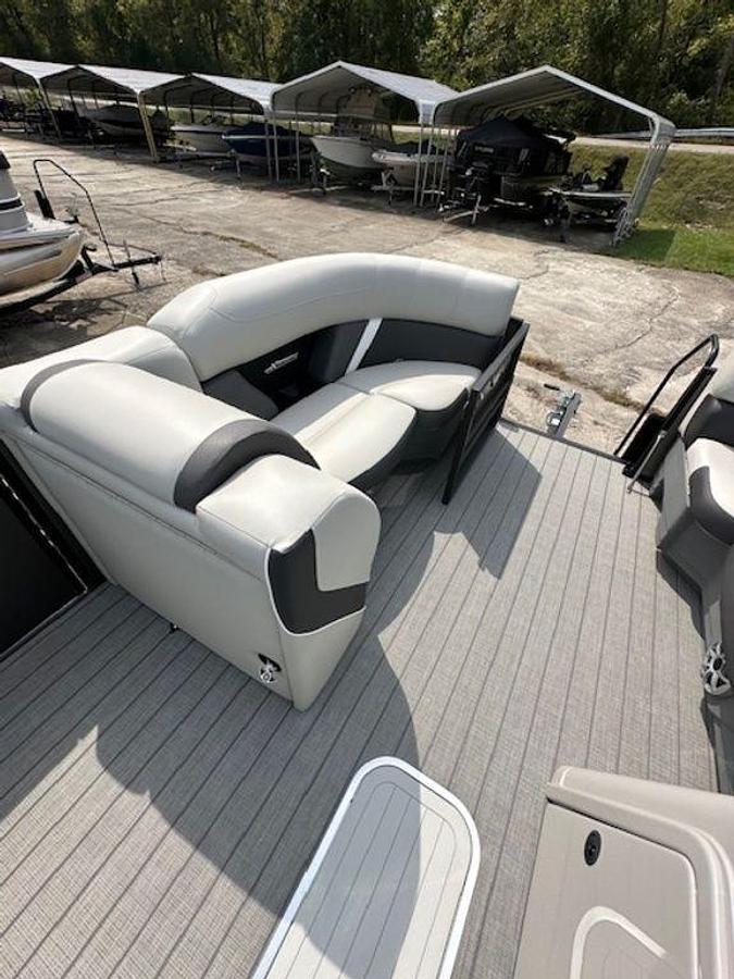 2025 Sylvan X3 DLZ Bar