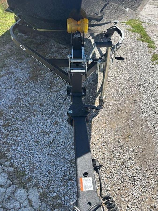 Used 2022 Tahoe® T16