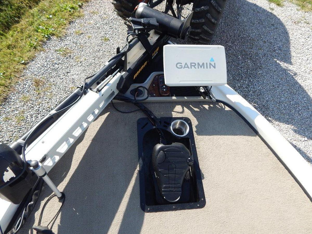 Used 2003 Ranger 521 DVX