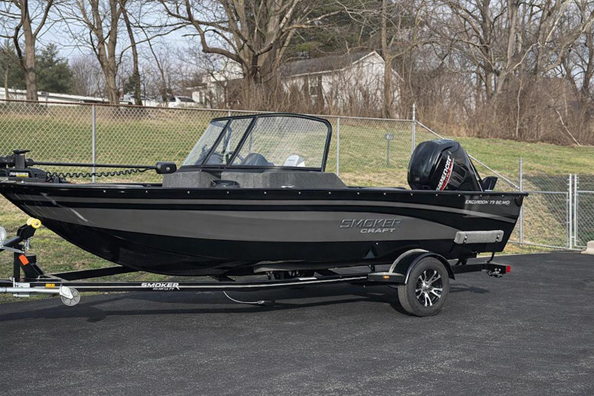 2026 Smoker Craft Excursion 17 DC