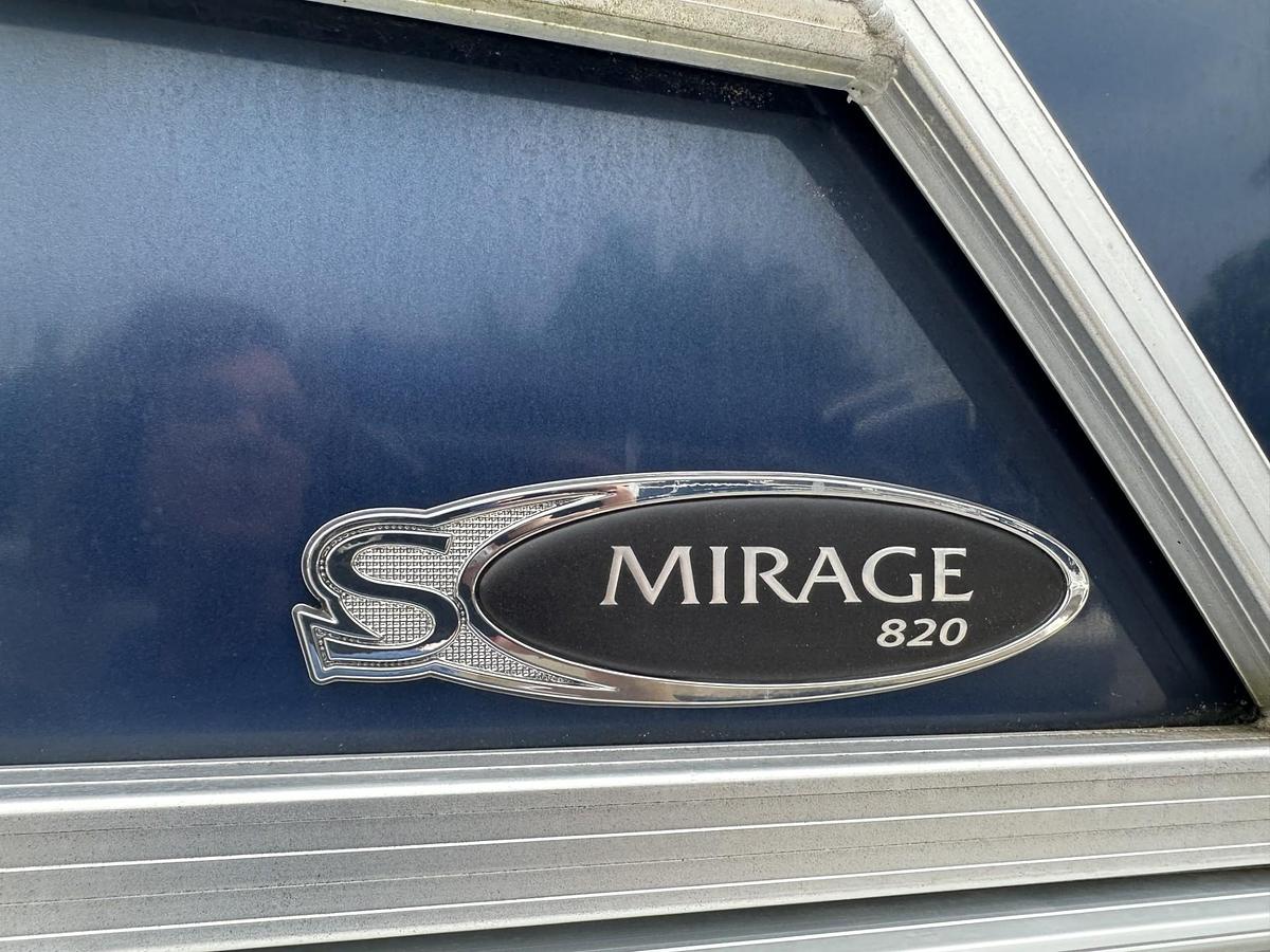 Used 2020 Sylvan 820 Cruise