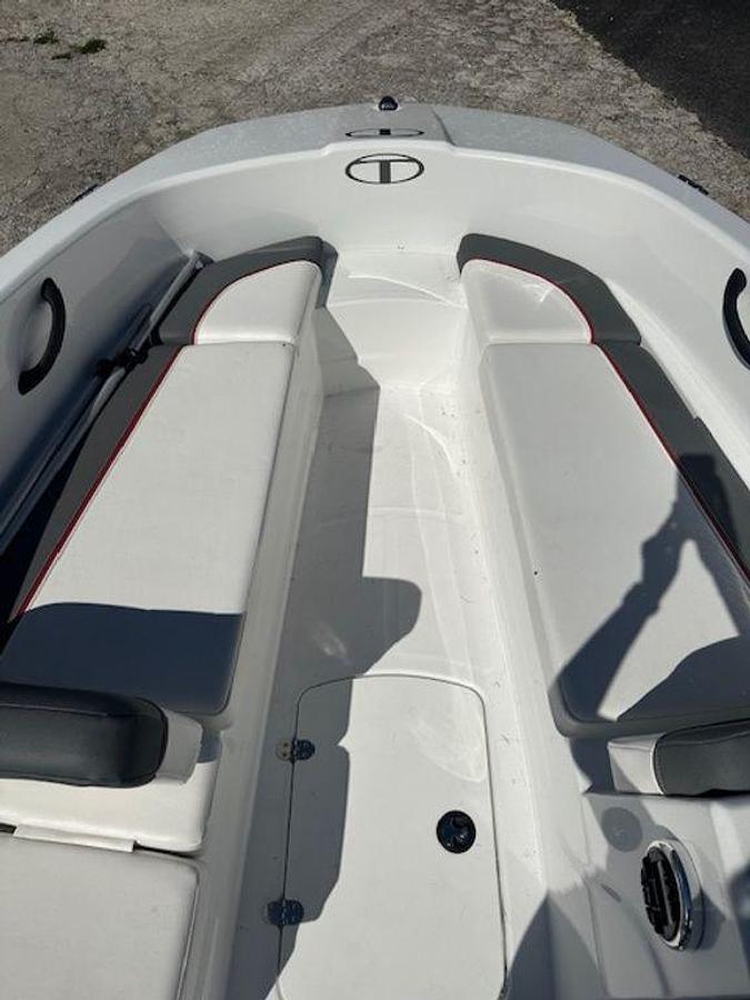 Used 2022 Tahoe® T16