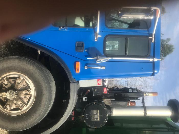 Used 2002 Mack LE 613- Stock #: 8681