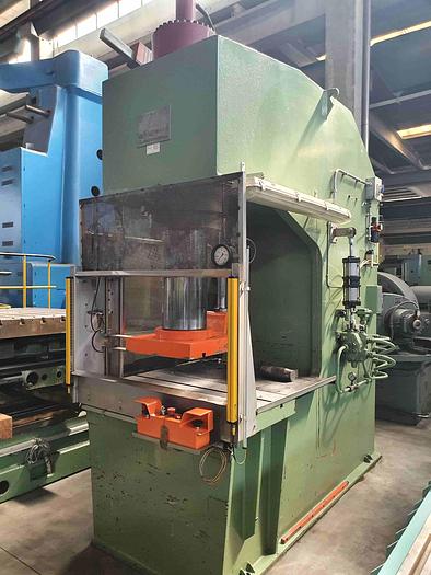 Used GIGANT GN 300 OPEN GAP HYDRAULIC PRESS