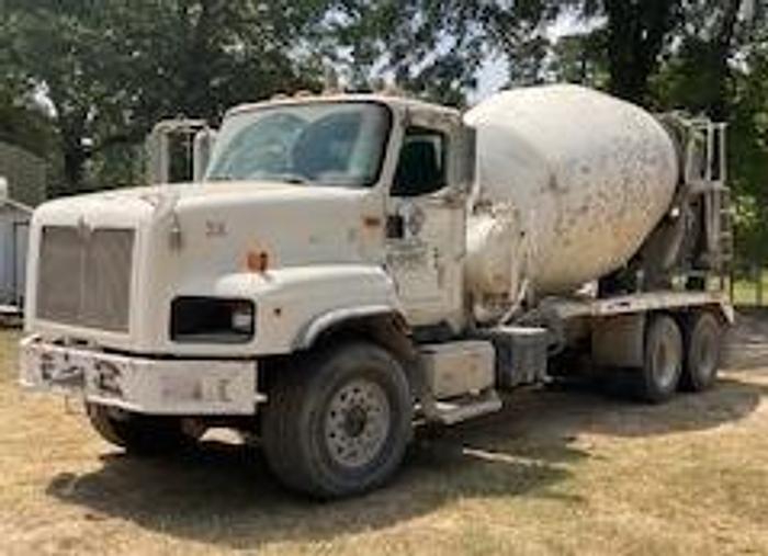 Used 2005-2006 International Mixer Trucks (5)