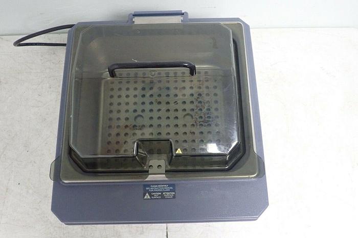 Used Fisher Scientific Isotemp 210 Heated Water Bath with Lid
