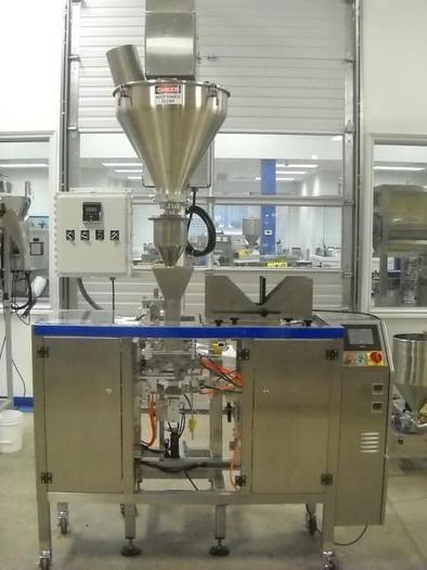 NEW REDEEPACK POUCH BAGGER MODEL 430