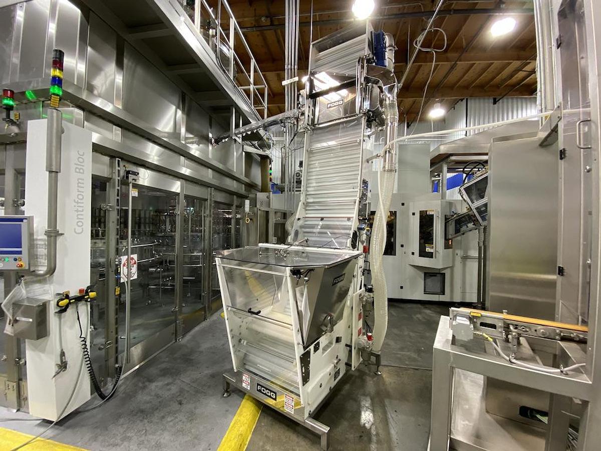 Used Complete used Krones 54,000 BPH Water Bottling Line, Year 2017