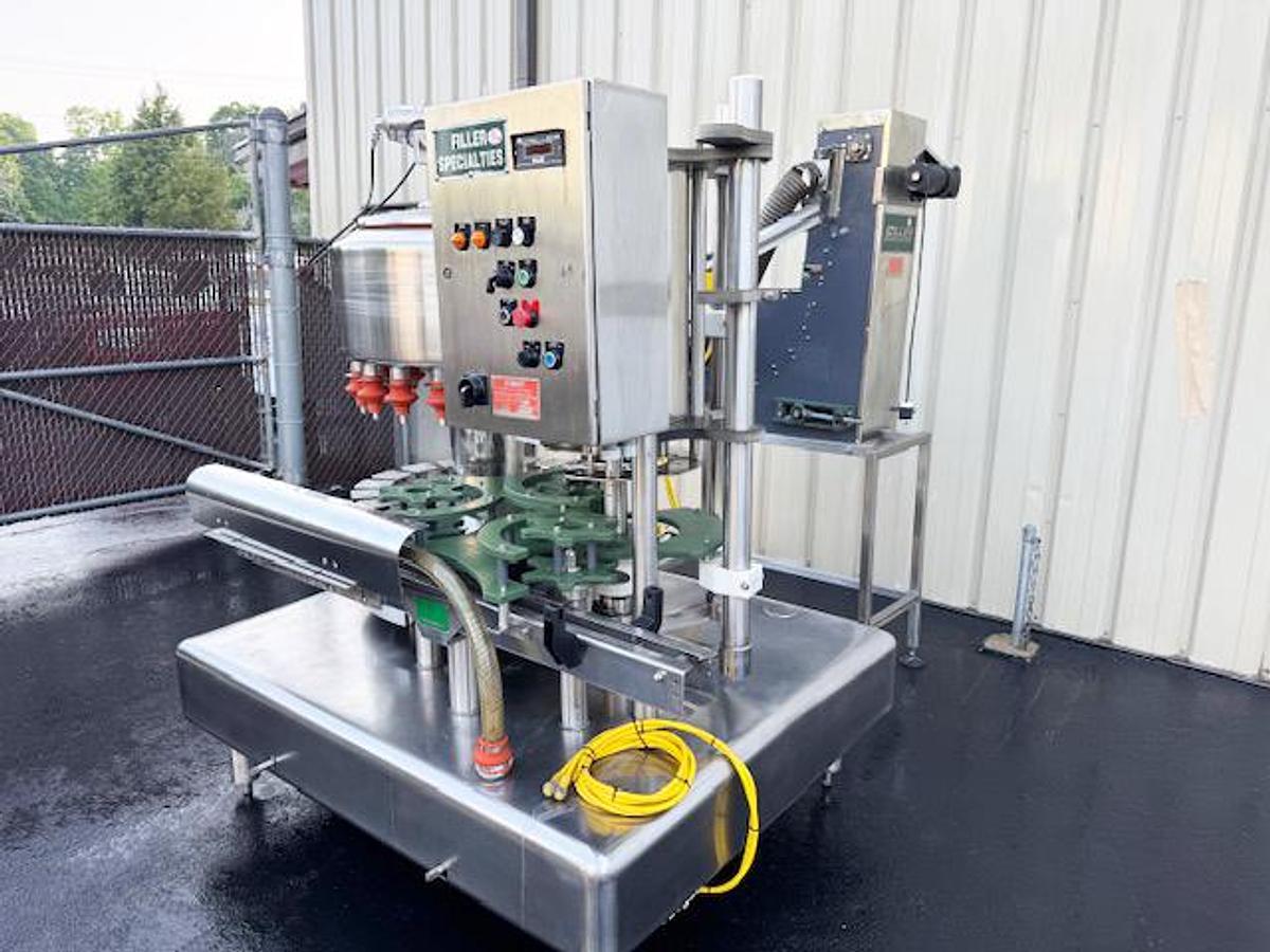 Used Filler Specialties 18/6 Mono-Block Bottle Filler-Capper