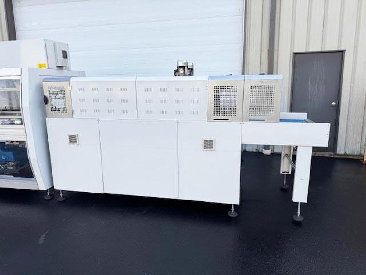 Used SMIpack Automatic Overlap Shrink Wrapper + Tray Former + Laner