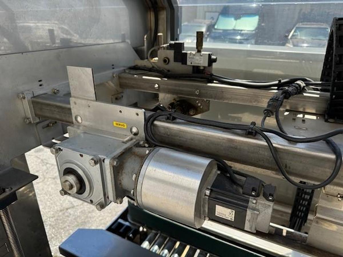 Used Pearson Packaging Case Sealer - Top Taper model CS401 