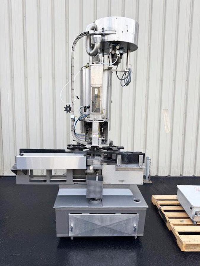 Used Alcoa 4-Head Freestanding Plastic Screw Capper