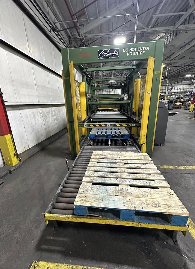 Used Columbia Case Palletizer, Low Level Model FL150