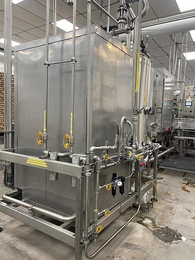 Used MicroBlend Beverage Blending Carbonating System