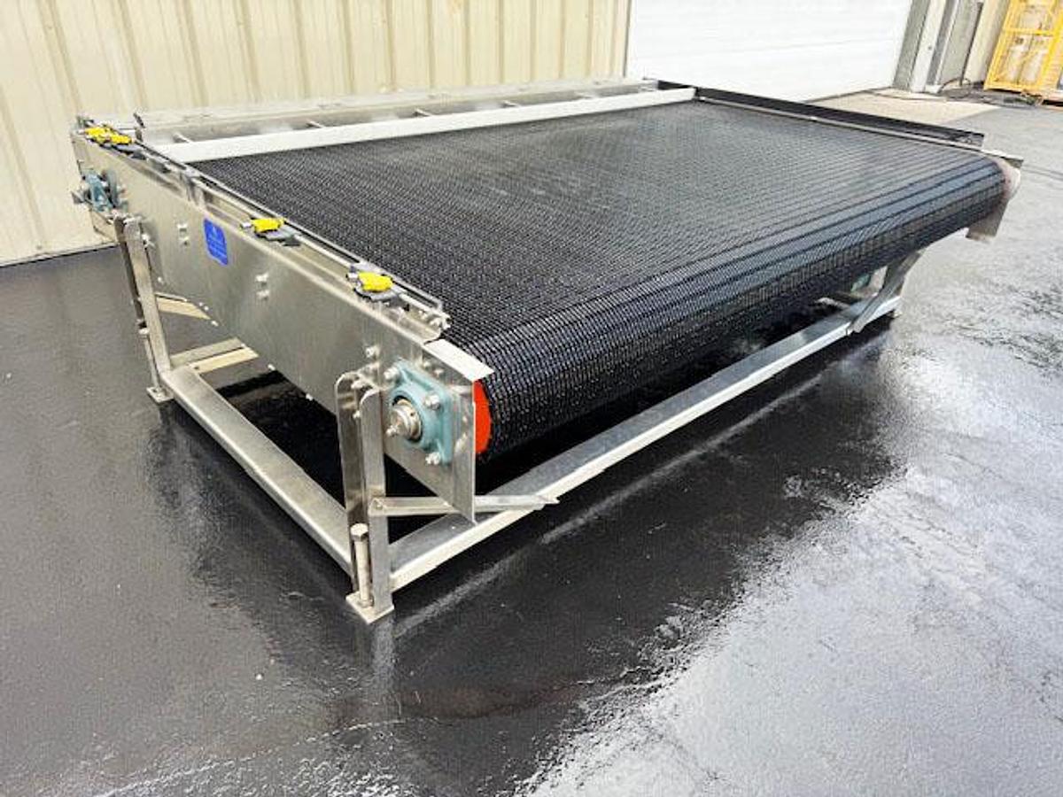 Used NERCON Bi-Directional Accumulation Table, Stainless Steel 9' Wide x 7' Long