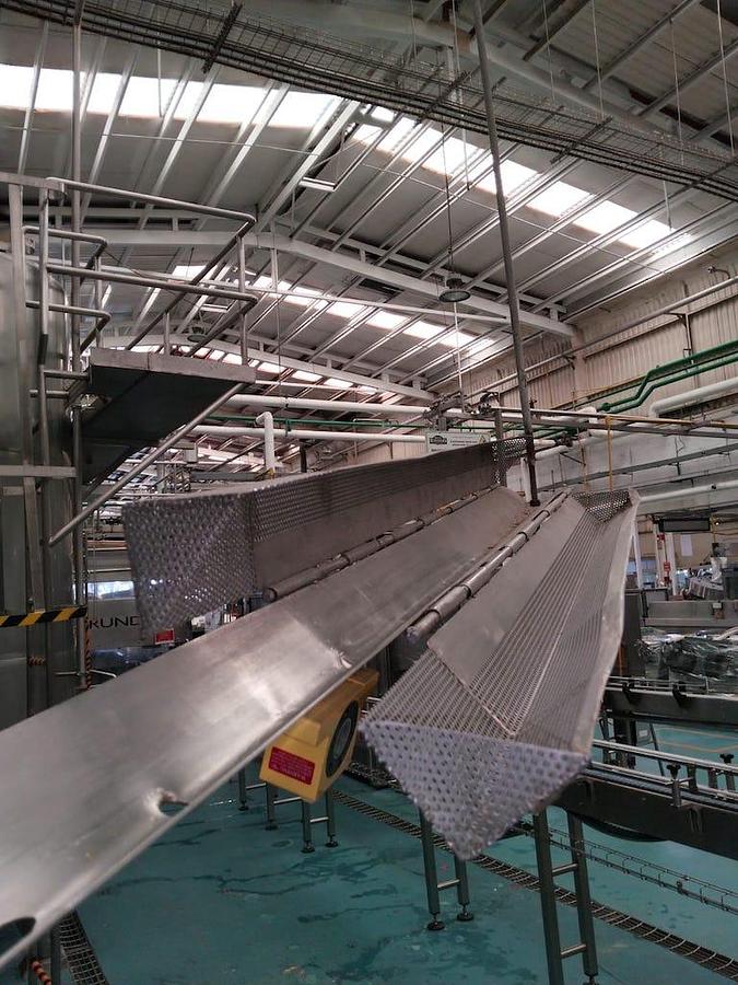 Used Crown Bevcorp 40 Valve Can Filler with Angelus 61H Seamer