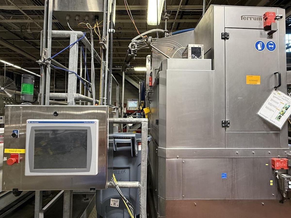 Used used Krones 32 Valve Can Filler / Ferrum 5 Head Seamer