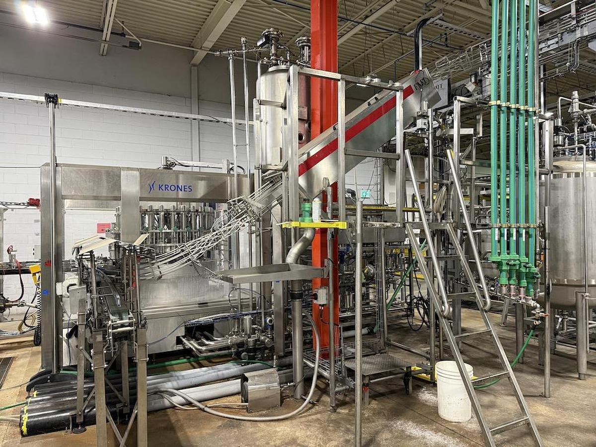 Used Complete Beverage Canning Line with Krones 28v Can Filler and Ferrum Can Seamer 