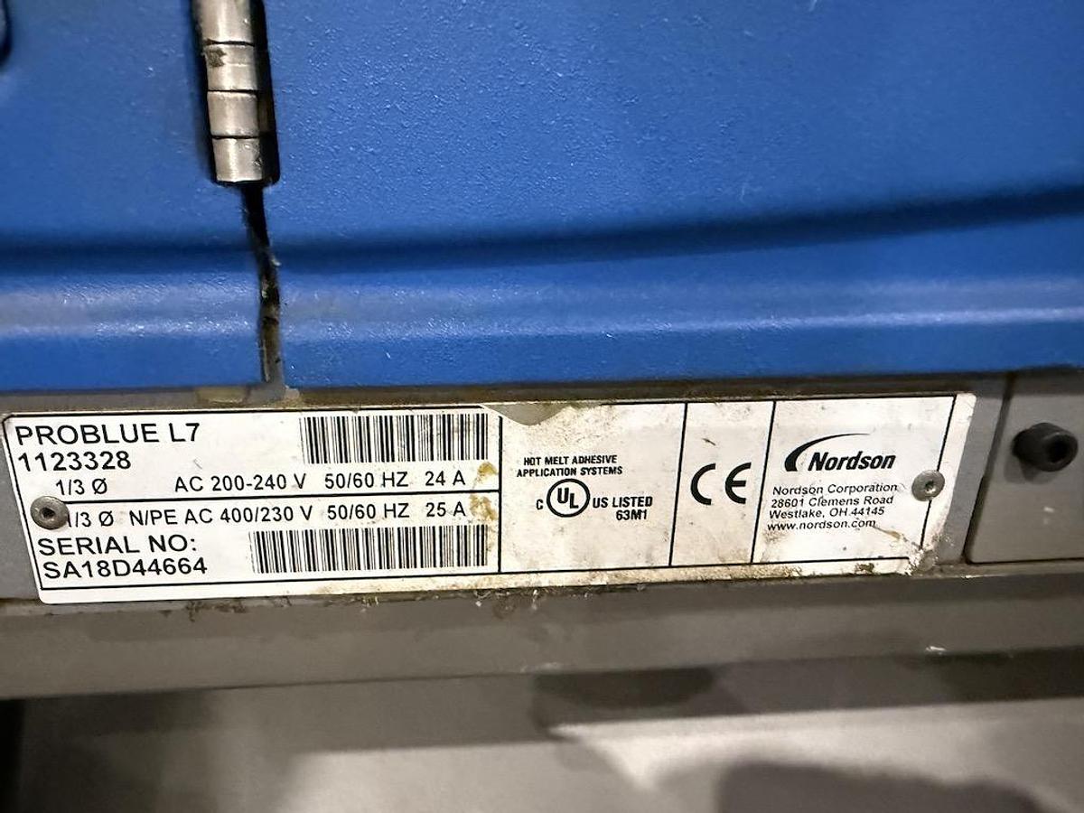 Used Pearson Case Former - Case Erector Model R235 with Nordson 