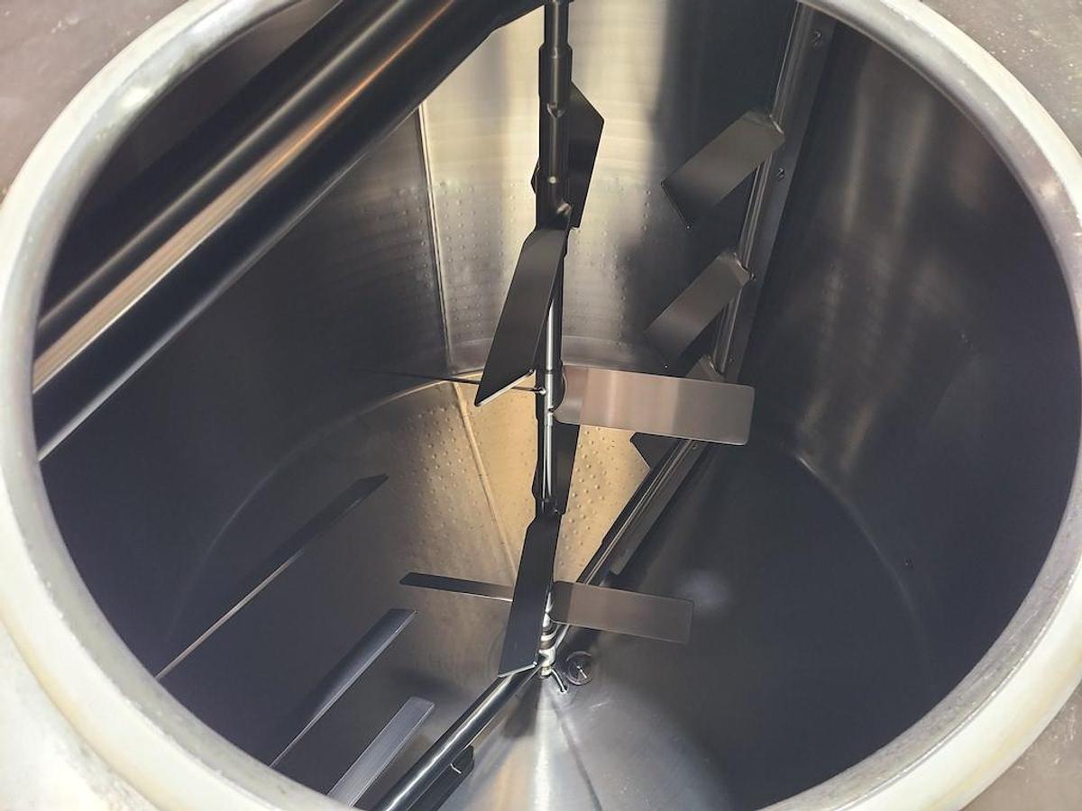 Used Walker 4,000 Gallon Mix Tanks, 316L Stainless Steel, Year 2018