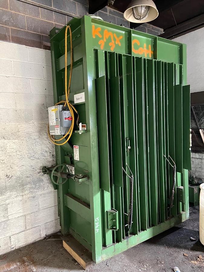 Used used Philadelphia Tramrail Vertical Bailer