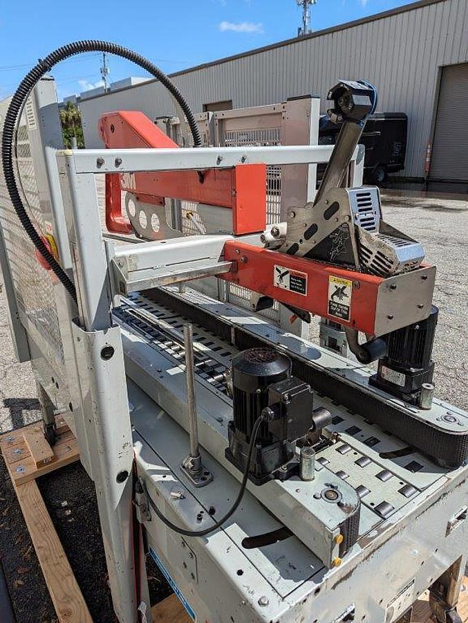 Used 3M 800AF Automatic Case Sealer - 2" Top & Bottom Heads