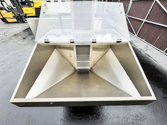 Used PACE Model M-300 Empty Bottle Unscrambler