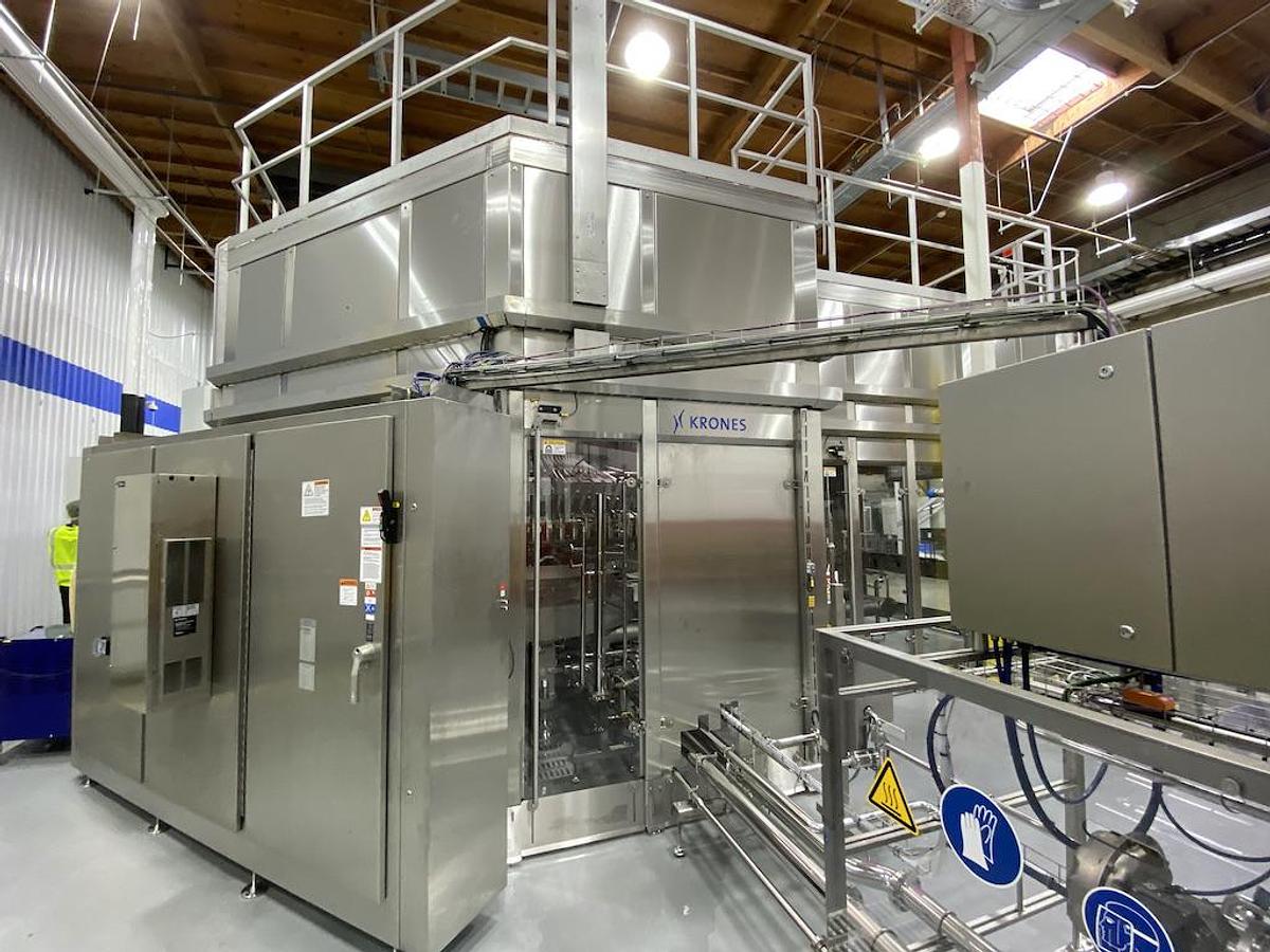 Used Complete used Krones 54,000 BPH Water Bottling Line, Year 2017