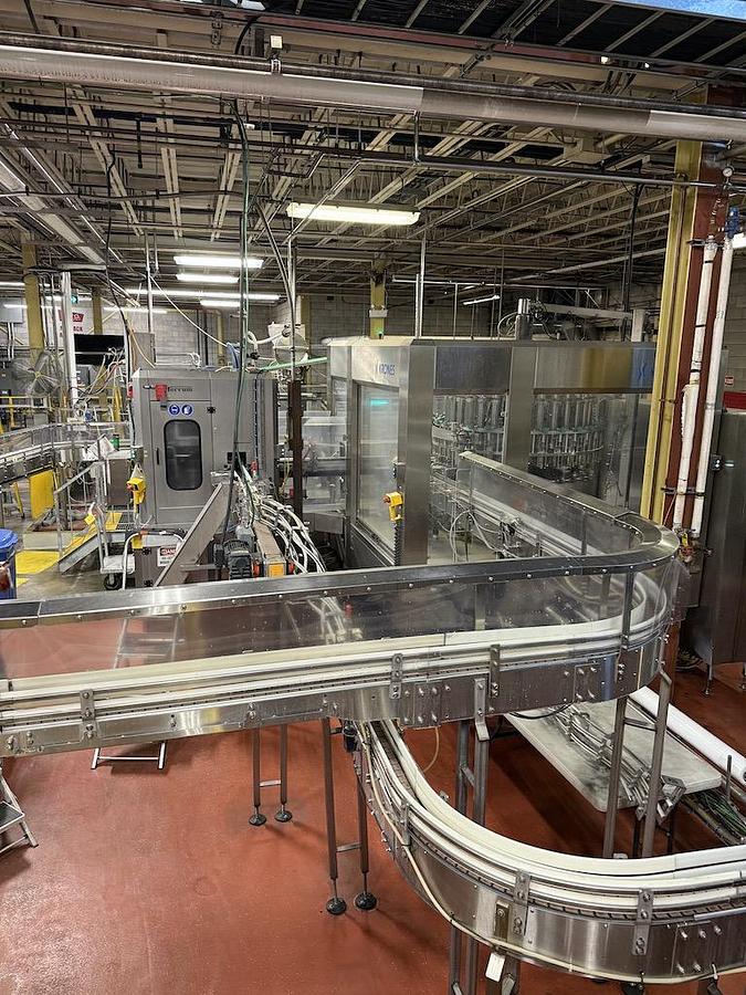 Used used Krones 32 Valve Can Filler / Ferrum 5 Head Seamer