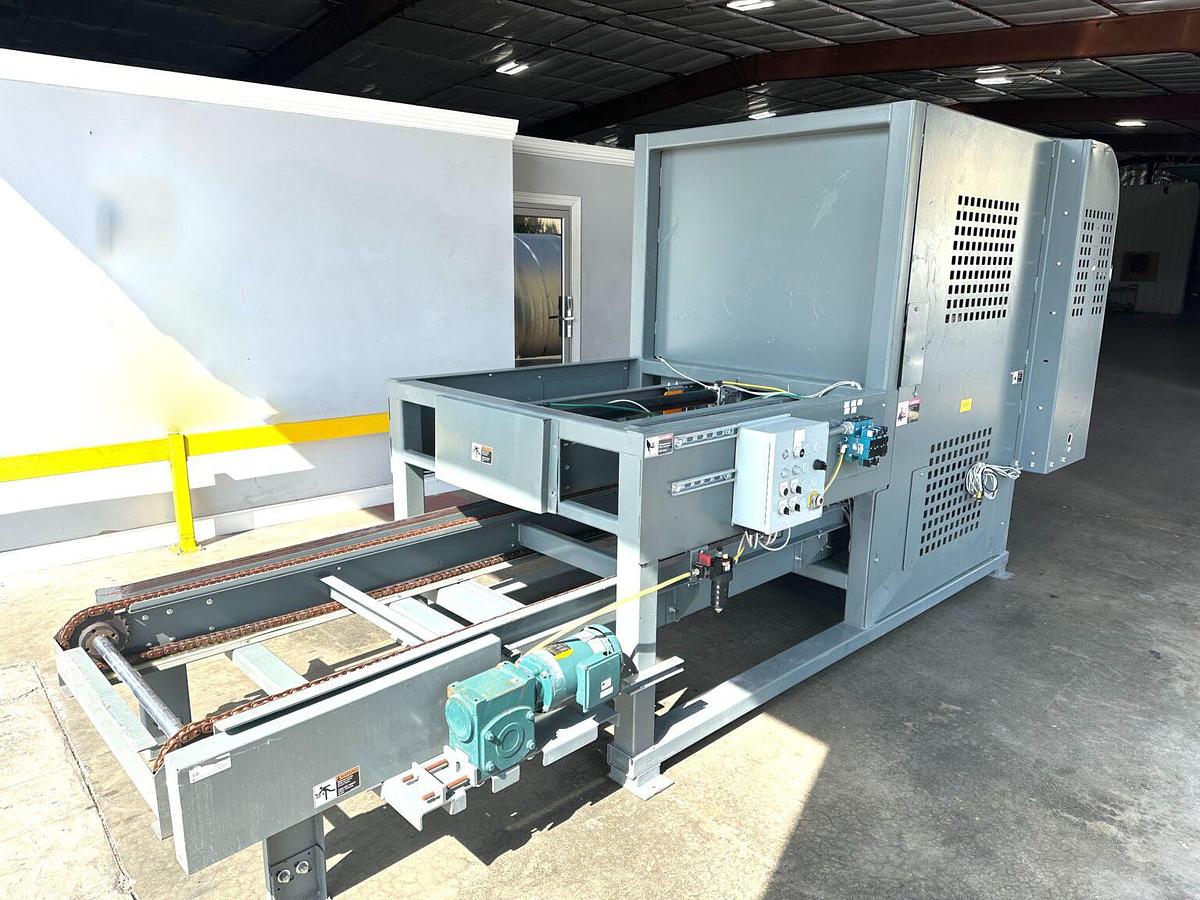 Used Alvey Automatic High Speed Case Unitizer, model 881, Year 2010