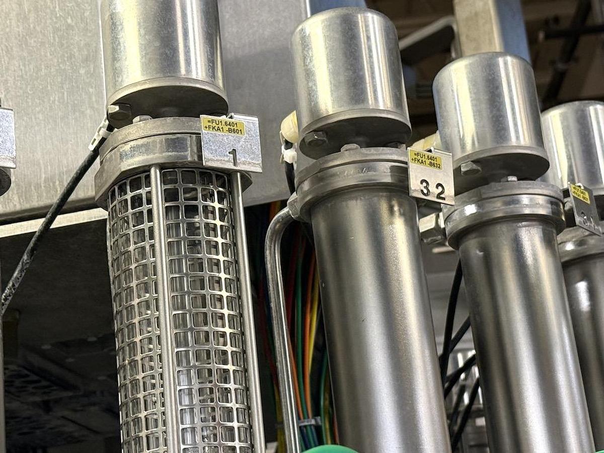 Used Complete Beverage Can Line with Krones 32 Valve Can Filler / Ferrum 5 Head Seamer