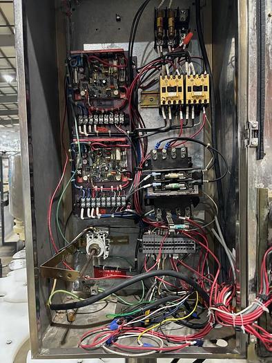 Used FOGG 18 valve Bottle Filler with 5 head Plastic Screw Capper