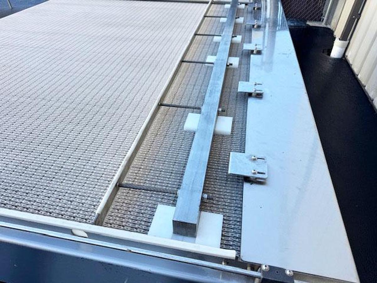 Used NERCON Bi-Directional Accumulation Table, Stainless Steel 9' Wide x 8' Long