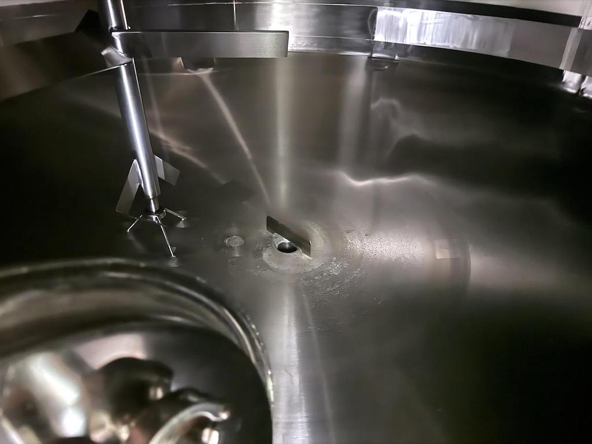 Used Feldmeier 15,000 Gallon Vertical Mix Tanks, 316L Stainless Steel