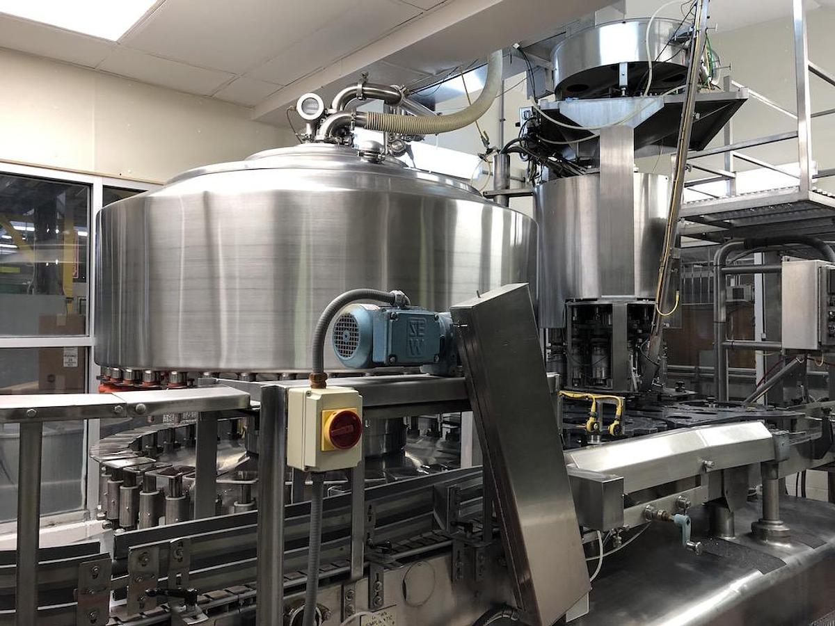 Used Federal Bottle Filler model 42/14 with IPEC Plastic Screw Capper