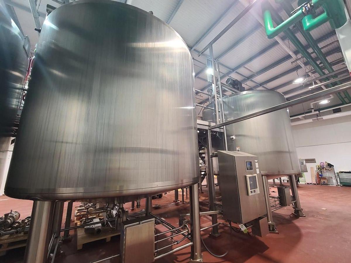 Used Walker 4,000 Gallon Mix Tanks, 316L Stainless Steel, Year 2018