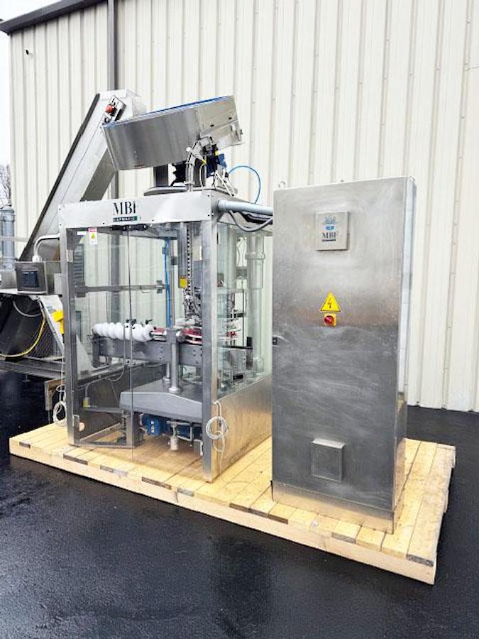 Used MBF CAPMATIC 9-Head Rotary T-Corker with Hopper Elevator Cork Feeder