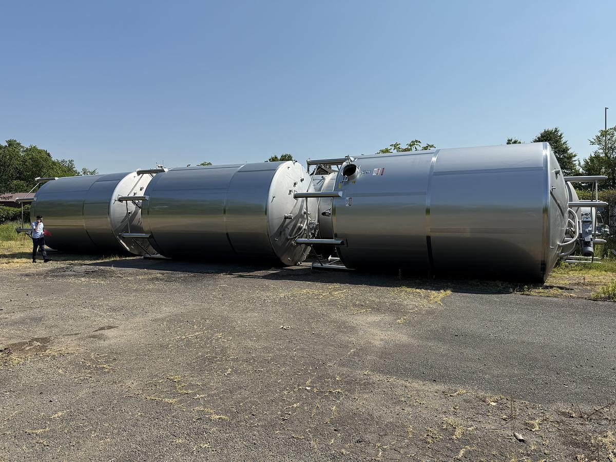 Used Feldmeier 15,000 Gallon Vertical Mix Tanks, 316L Stainless Steel