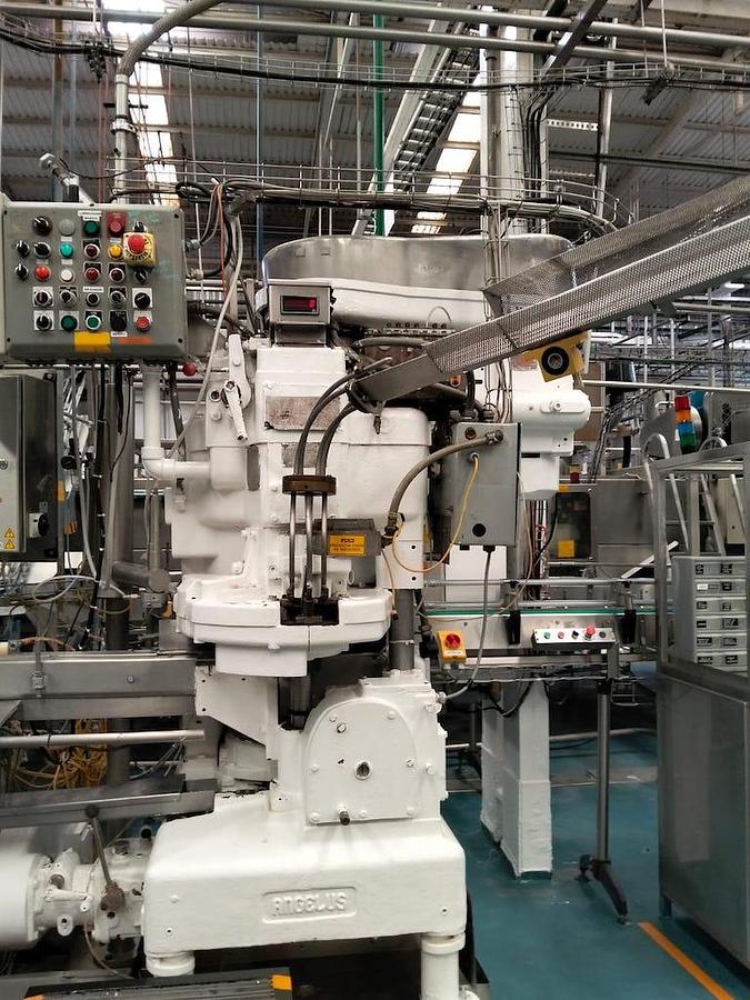 Used Crown Bevcorp 40 Valve Can Filler with Angelus 61H Seamer