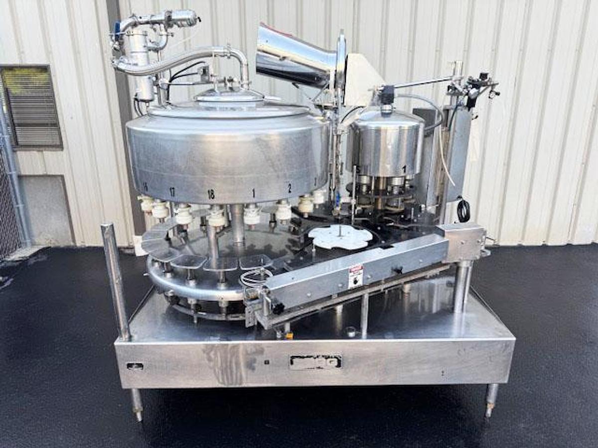 Used FOGG 18 Valve Bottle Filler with 5 head Plastic Screw Capper