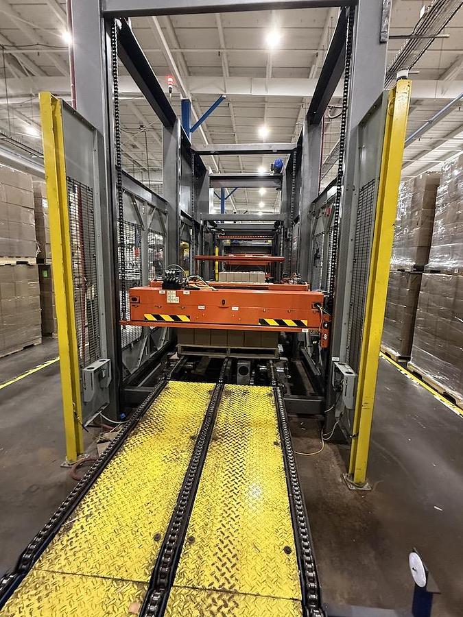 Used Columbia Low Level Case Palletizer, Model FL3000, Mfg’d 2018