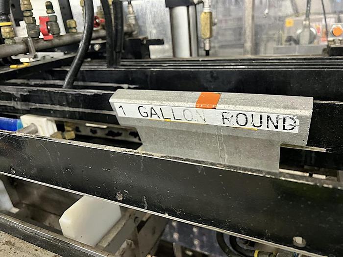 Used Hartness Case Packer Tray Packer Hartness Model 835 Flex Case Packer Tray Packer with Servo Laner